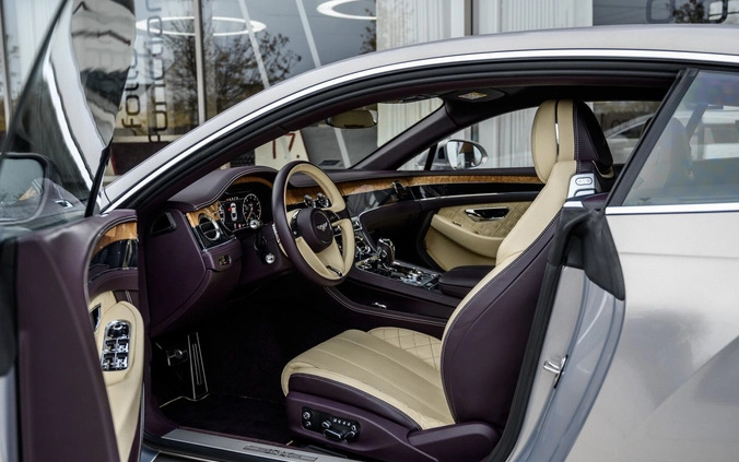 Bentley Continental GT cena 999000 przebieg: 60390, rok produkcji 2018 z Wołomin małe 254